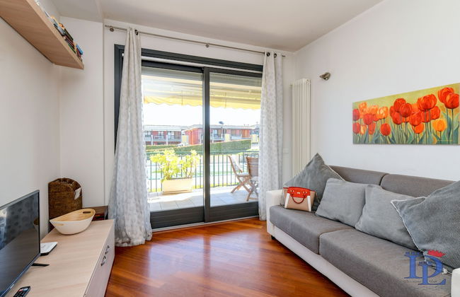 Desenzanoloft – Butterfly and Pools - Photo 24