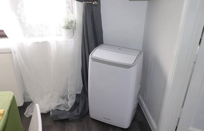 Immaculate 2-bed Apartment in Dagenham - Photo 32