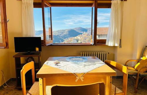 Romantico Appartamento con Vista Mozzafiato Perfetto per 2 Persone - Foto 5