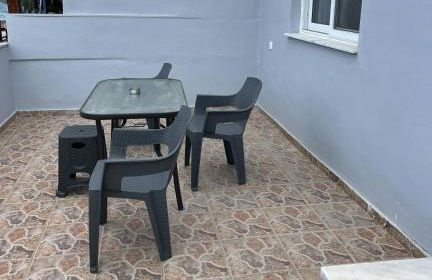 Seaside Apartment in Tsonia - Photo 27