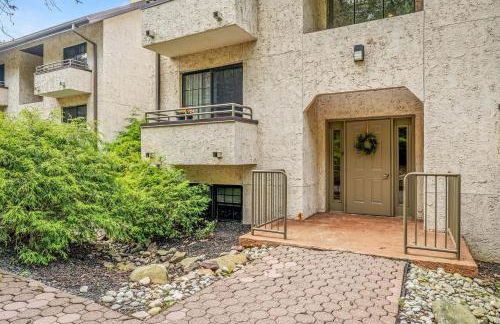 Epic Views and Pool Access! Gem on Big Boulder Lake - Foto 22