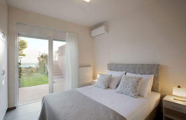 Amandola Villas - Photo 7