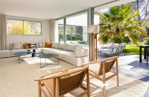 Stunning Villa Angeles with Private Pool and AC close to Sitges - Foto 6