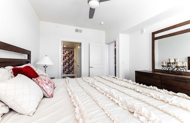 Urbanlights at Legacy West - Foto 33