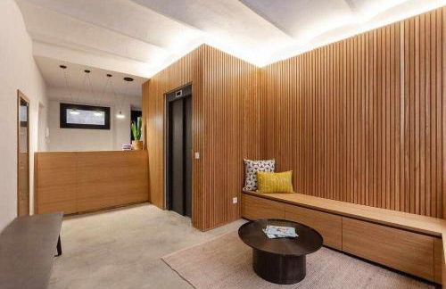 Velo Vern 3- Luxury penthouse w views of city wall - Foto 31