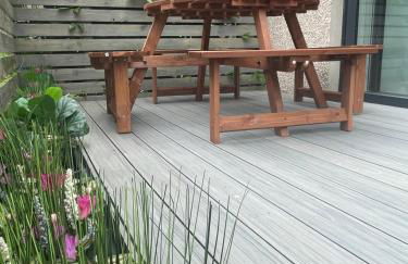 Five Bedroom Five Bathroom House - Dalkeith - Photo 23