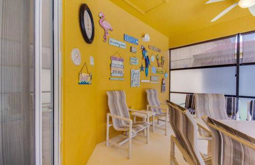 Large Pool Deck * All Rooms w/ Private Bathroom - Foto 16