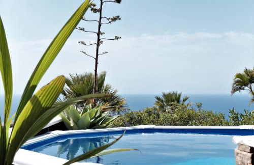 ZenRepublic, your private villa with outdoor jacuzzi & pool with stunning ocean views - Foto 1