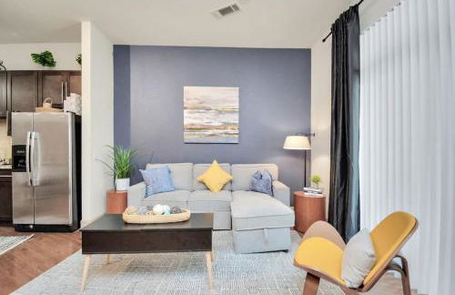 Lux Mid-Rise Walking Distance to NRG Stadium - Foto 13