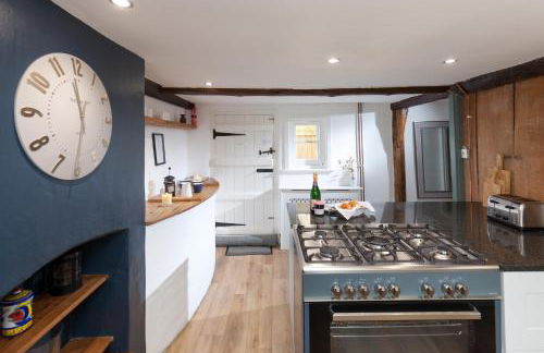 Hurst Cottage - A Cosy 2-Bedroom Cottage Escape in Dorset - Photo 3