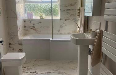 Rivendell spacious two bedroom 1st floor flat - Foto 19