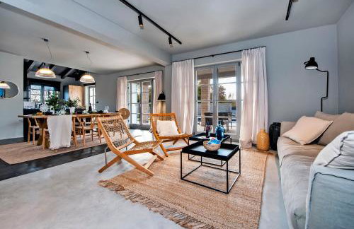 Villa Art Renata with Pool & Sauna - Photo 5