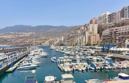 Maravilloso duplex frente al mar con parking propio a pie de playa - Foto 2