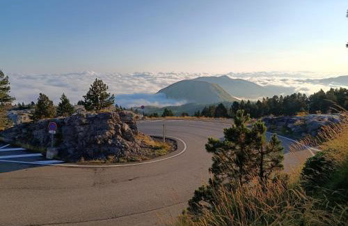 Charmant studio accès direct aux pistes et GR10, vue sur la vallée - Foto 3