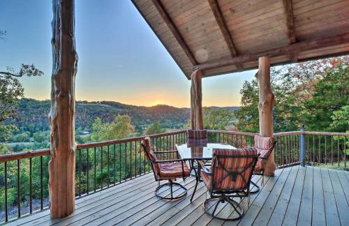 Mountain View Hideaway with Outdoor Fireplace! - Foto 27