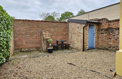 Perfectly Located Pretty Cottage - Foto 10