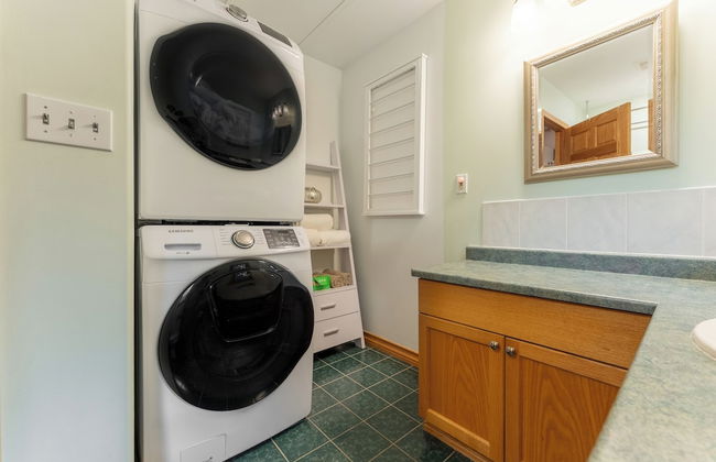 Mountain Chalet 2Min to Jasper Park Gate - Photo 17