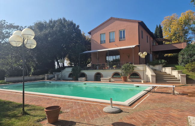 Tricolle Villa con Piscina - Foto 2