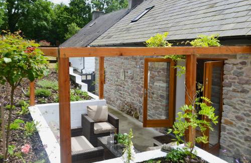 Bramble Cottage Mountain Retreat - Photo 17