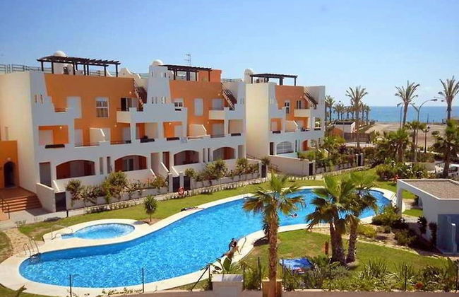 Villa in Spain With Private Pool - Foto 1