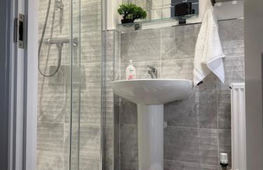 Stunning 3 bed house - Wantage - Photo 33