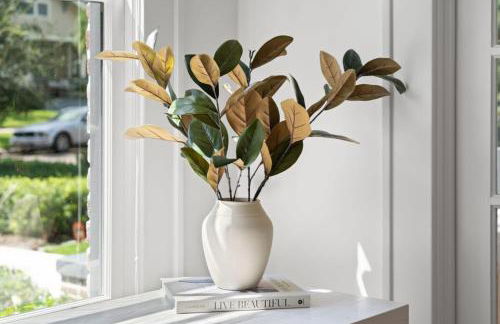 The Adaline Room #6 - Stunning Hyde Park Apartment, 1st Floor, Steps to Bayshore - Foto 26