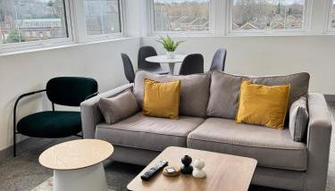 Two Bedroom Flat by Brookland Stays Serviced Accommodation Short Lets Leeds with Free WiFi - Foto 3