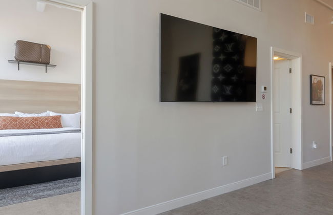 Unique Historic Experience Conveniently Located in the Heart of Cincinnati - Foto 14