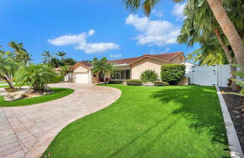 Riviera - Canal Views, Pool, & Work Friendly. - Foto 6