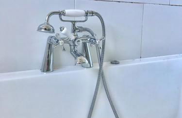 Charming 3 bedroom house with a warmth character - Photo 22