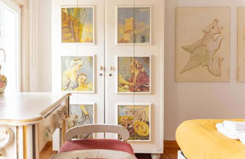 Charming Classic-Rustic Retreat in Historic Lisbon - Photo 3