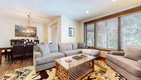 Mammoth Reservations - Photo 4