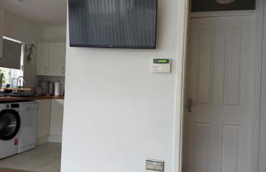 Sixty Four - with 2 free car parking spaces - Foto 3