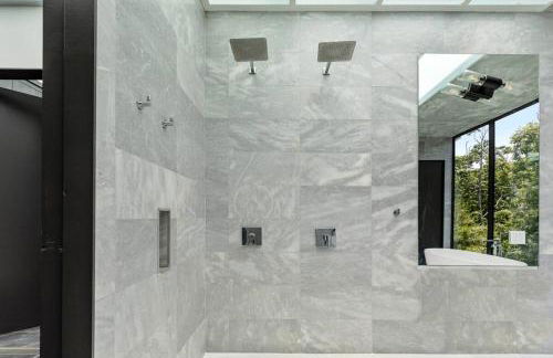 One of a kind Glass House! - Foto 19