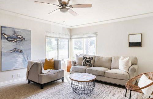 Casa Flora -2BR- FREE Parking in Little Italy! - Foto 1