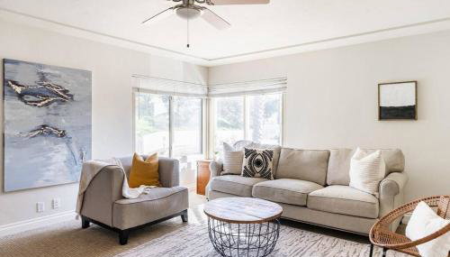 Casa Flora -2BR- FREE Parking in Little Italy! - Foto 1