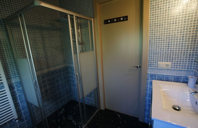 Casa Rural Mas Prat en Santa Margarita de Bianya - Foto 11