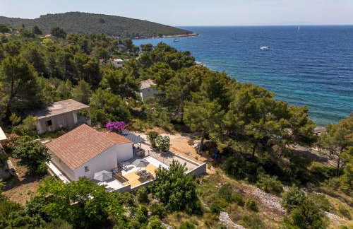 Villa Mala Smišna Poolside Paradise by the Sea - Photo 49