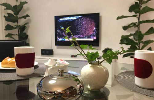 Apartment - zentrumsnah, eigener Parkplatz und großer Balkon ins Grüne - Foto 6