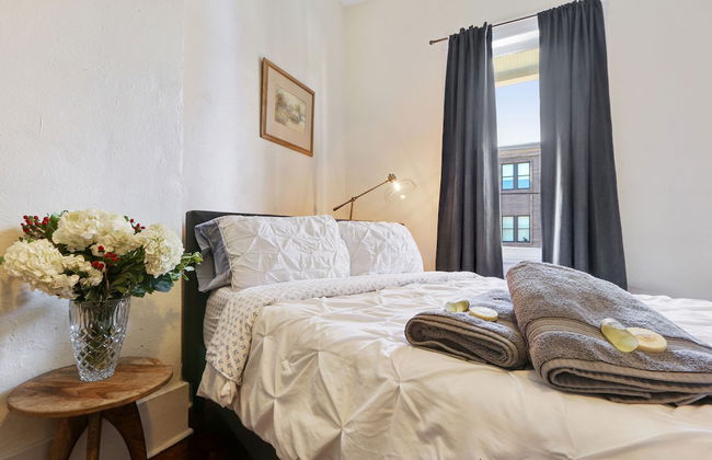 Montgomery Apartments on Magazine Street - Foto 20