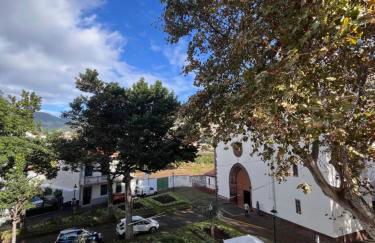 Machico Village Apartment - Terrace and car park - Foto 4