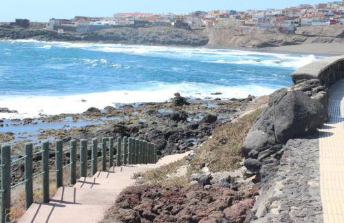 AR Home - Apartamento de 3 dormitorios con ascensor en Las Huesas, Telde - Foto 40