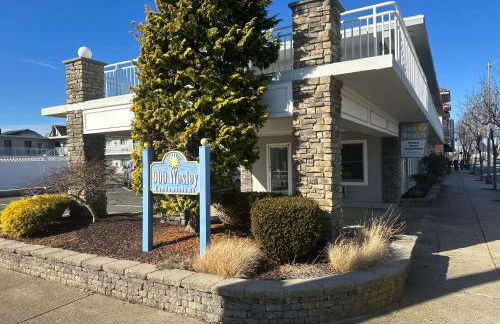 Beautiful Condo Sleeps 4- Only 2 Blocks From Beach - Foto 2