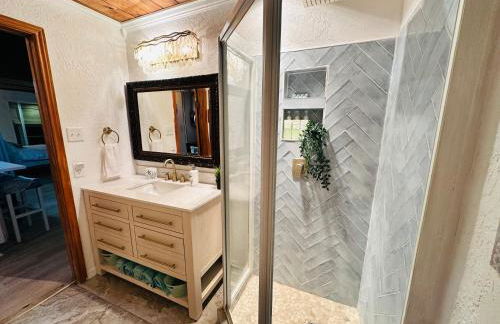 Beachside Get-A-Way - Walk to the Beach - 3 Bedroom 2 Bath - Foto 17