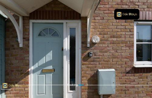 Quick Deals l 5 Bedroom l Sleeps 10 l Parking l Ideal for Groups l Oak Stays Short Lets & Serviced Accommodations - Foto 63