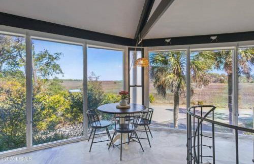 Sunset Breeze Marsh View Treehouse Retreat - Foto 40