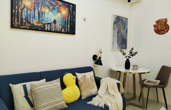 Makati Center Prime Accommodations - Photo 21