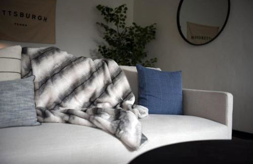 HostWise Stays - Butler St, Off-Street Parking, Brand New! - Foto 25