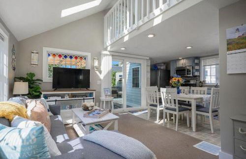 Walk to Beach, Harbor, Fire Pit, Outdoor Shower - Foto 10