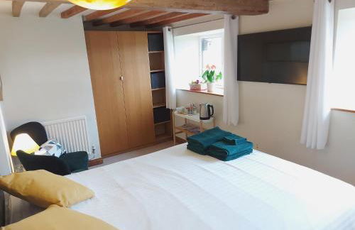 Thames Head Wharf - Historic Cotswold Cottage with Stunning Countryside Views - Foto 7